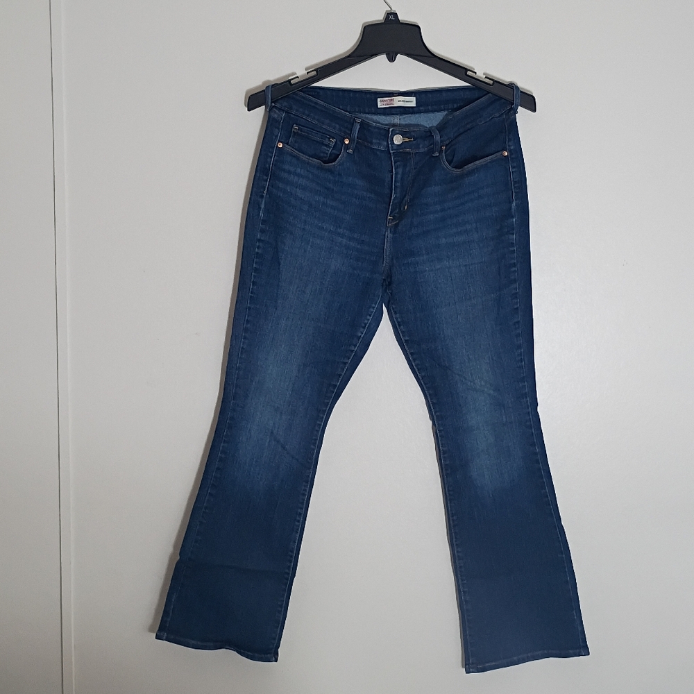 Women's Blue Jeans